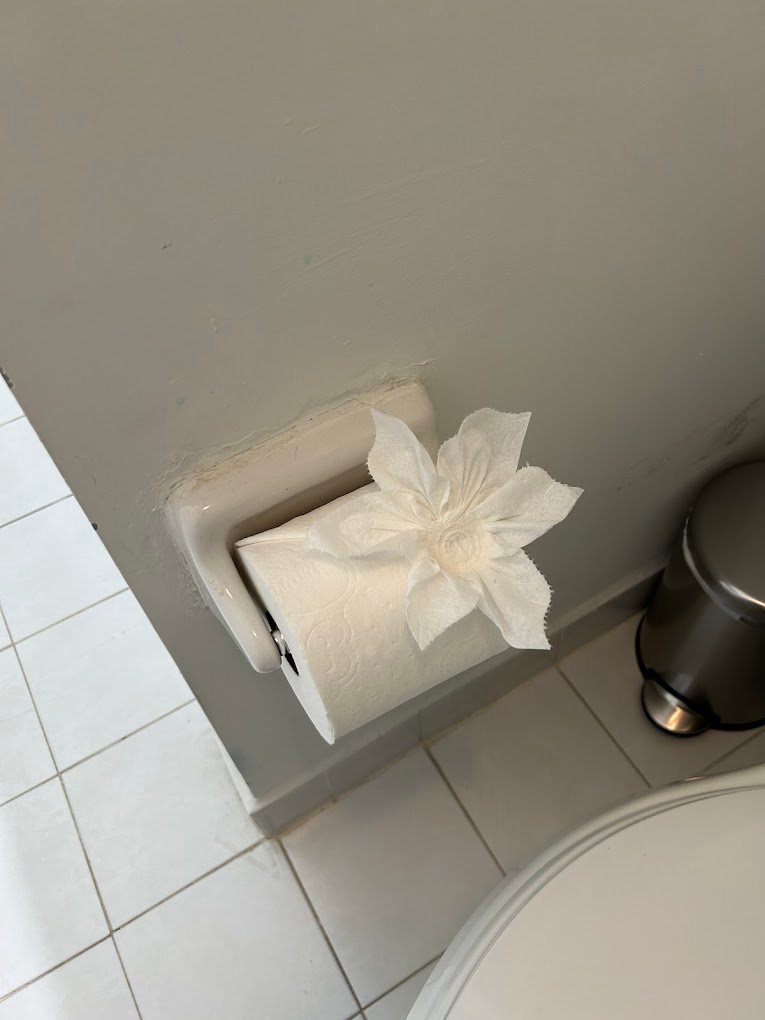 Mita Cleaning Services cleaning a home in Broward County